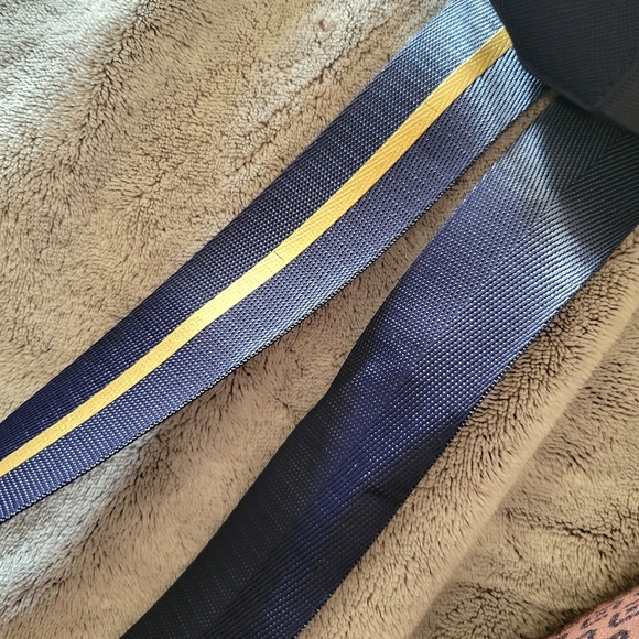 Like Dreams Spiderweb Navy & Gold Crossbody Purse - Picture 3 of 4